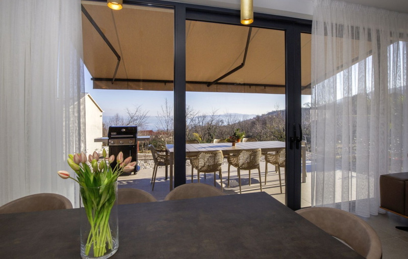 Casa Fani with seaview & pool & wellness