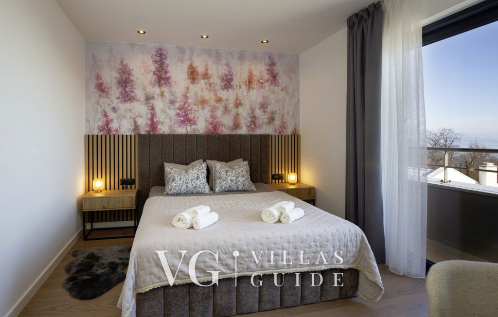 Casa Fani with seaview & pool & wellness Bedroom