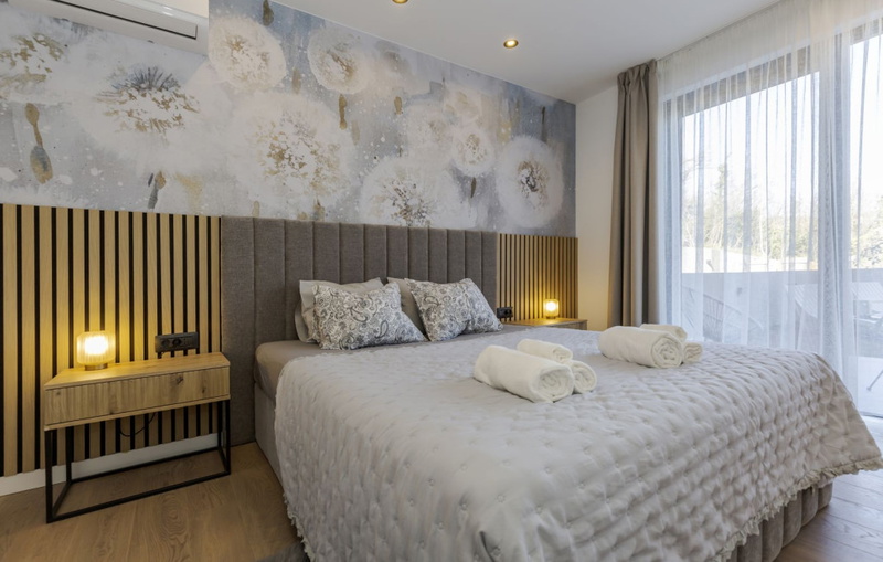 Casa Fani with seaview & pool & wellness