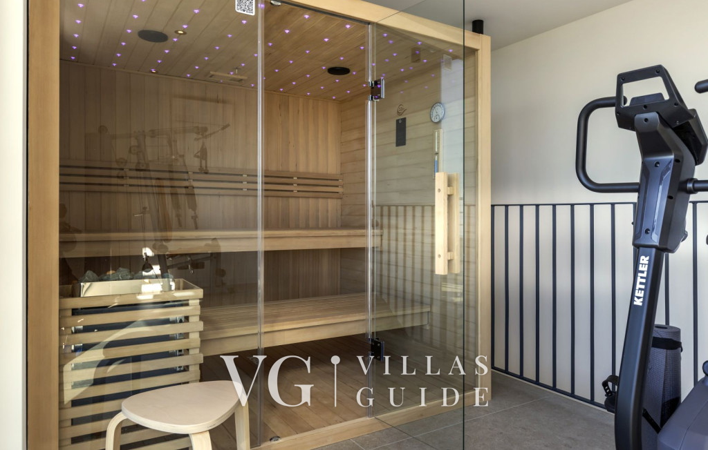 Casa Fani with seaview & pool & wellness wellness