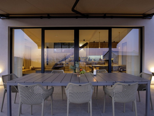 Casa Fani with seaview & pool & wellness