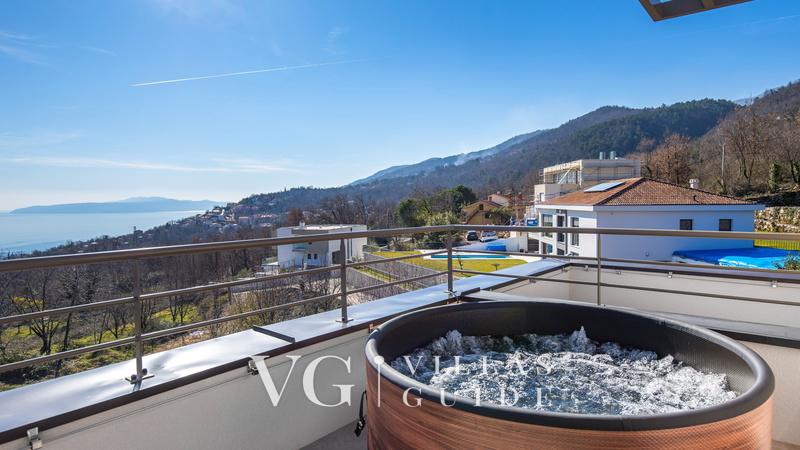 Casa Fani with seaview & pool & wellness wellness