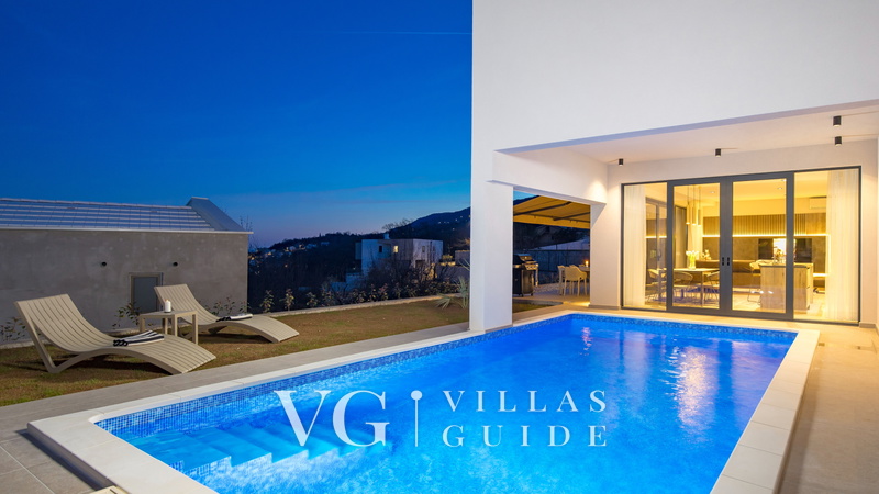 Casa Fani with seaview & pool & wellness Pool