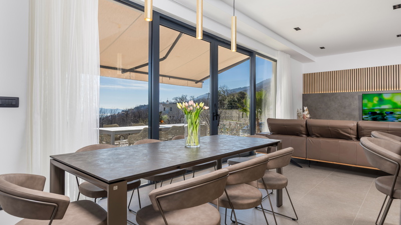 Casa Fani with seaview & pool & wellness