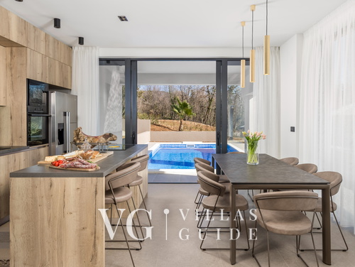 Casa Fani with seaview & pool & wellness