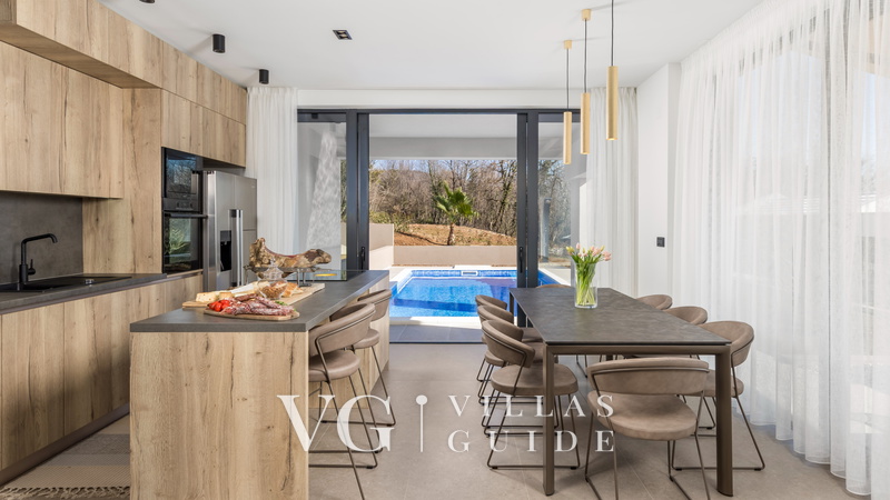 Casa Fani with seaview & pool & wellness