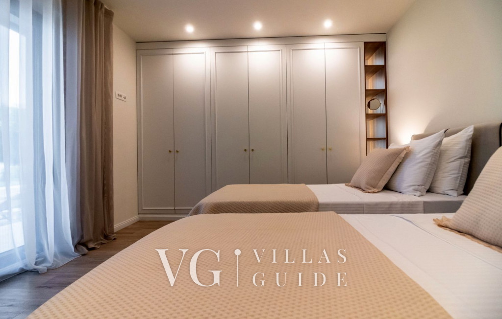 Modern Istrian Villa Lere with Pool, BBQ Lounge & Activities Bedroom