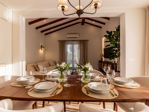 Modern Istrian Villa Lere with Pool, BBQ Lounge & Activities