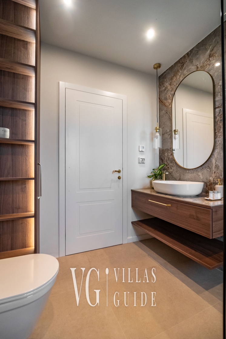 Modern Istrian Villa Lere with Pool, BBQ Lounge & Activities Bagno