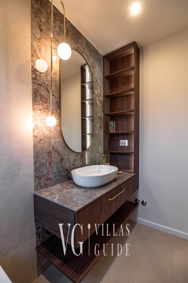 Modern Istrian Villa Lere with Pool, BBQ Lounge & Activities Bagno