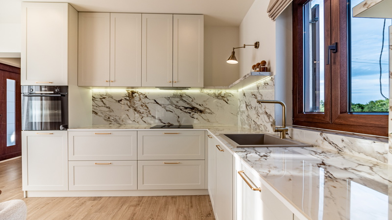 Modern Istrian Villa Lere with Pool, BBQ Lounge & Activities