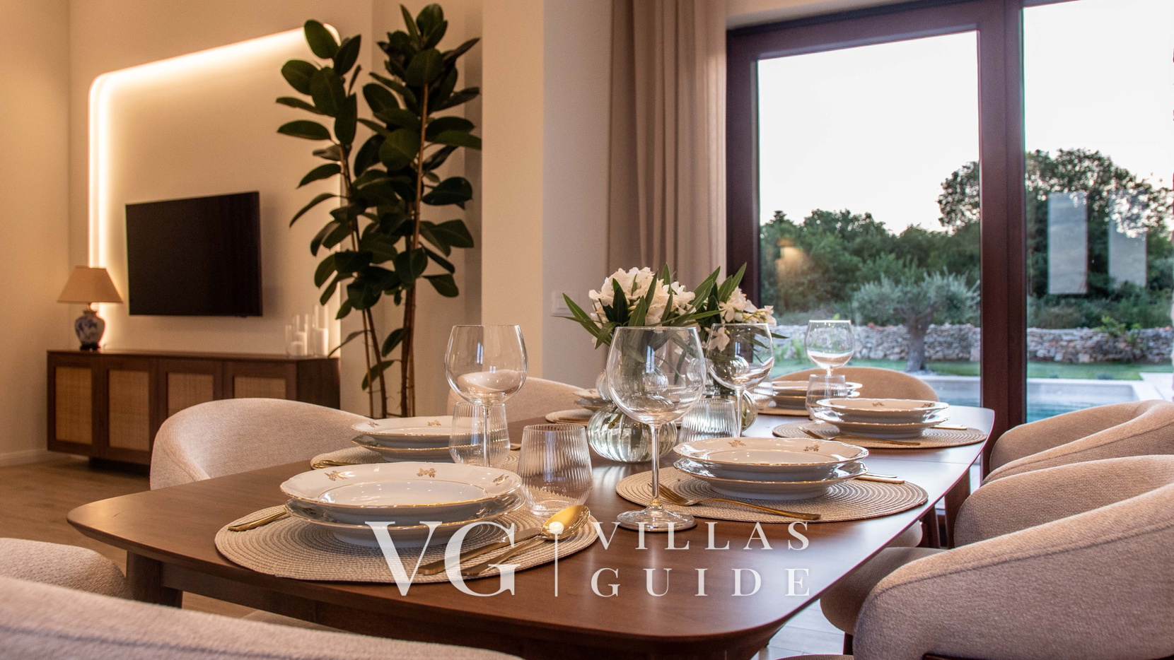 Modern Istrian Villa Lere with Pool, BBQ Lounge & Activities