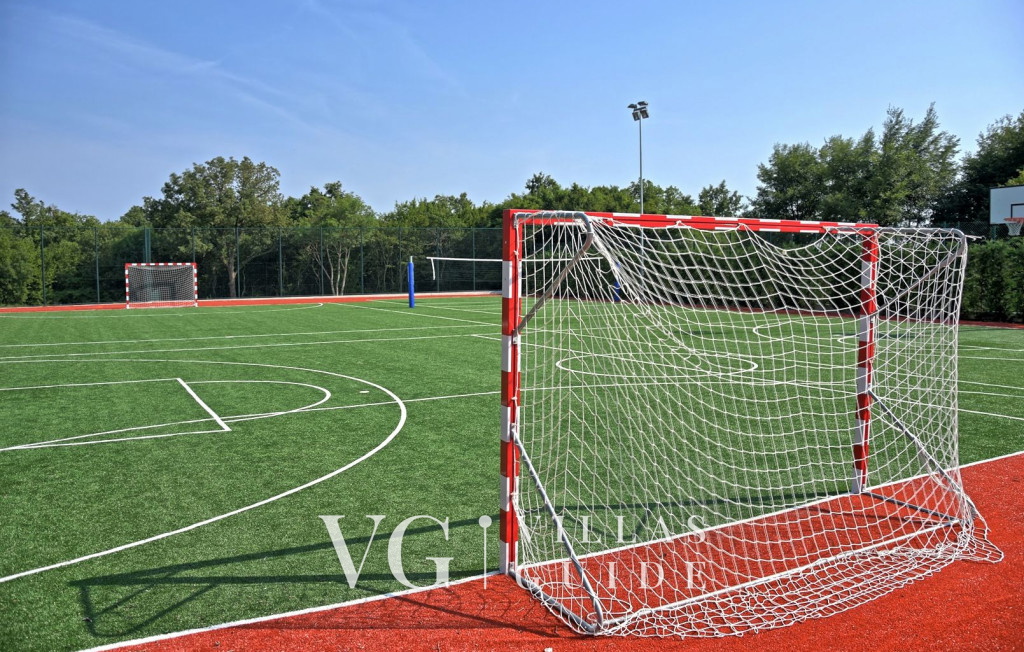 Villa Nevia Additional content