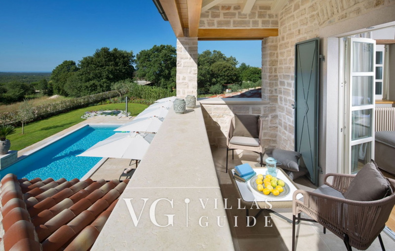 Villa Nevia Additional content