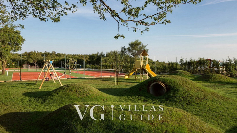 Villa Nevia Additional content