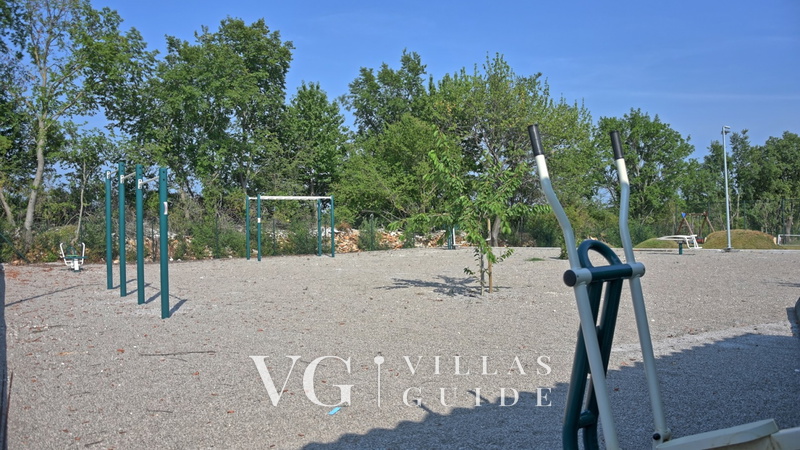 Villa Nevia Additional content