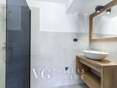 Villa Casa Verde with pool&whirpool Kupaonica