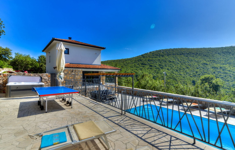 Villa Casa Verde with pool&whirpool
