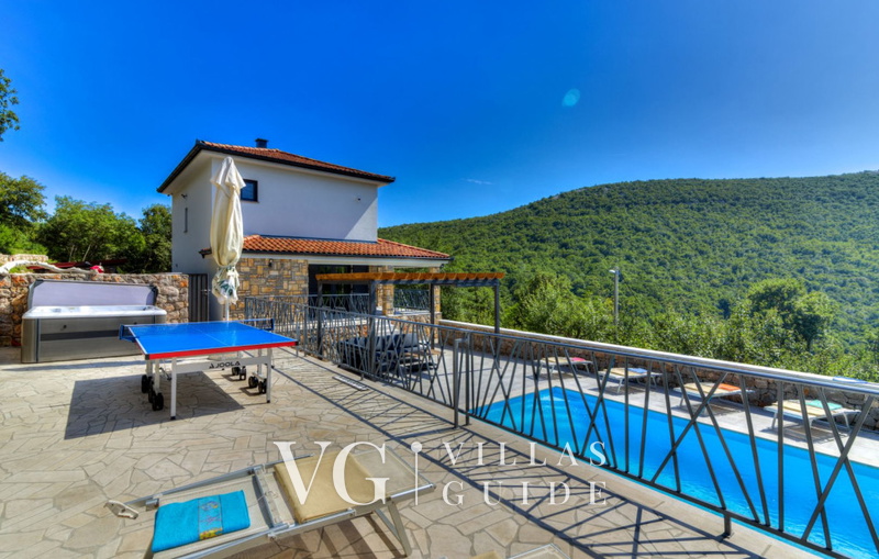 Villa Casa Verde with pool&whirpool