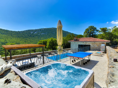 Villa Casa Verde with pool&whirpool