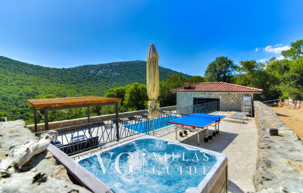 Villa Casa Verde with pool&whirpool