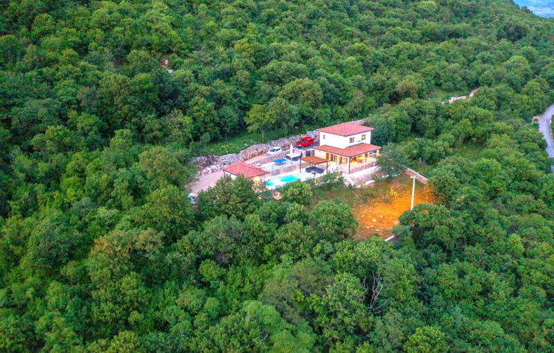 Villa Casa Verde with pool&whirpool