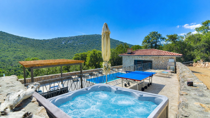 Villa Casa Verde with pool&whirpool