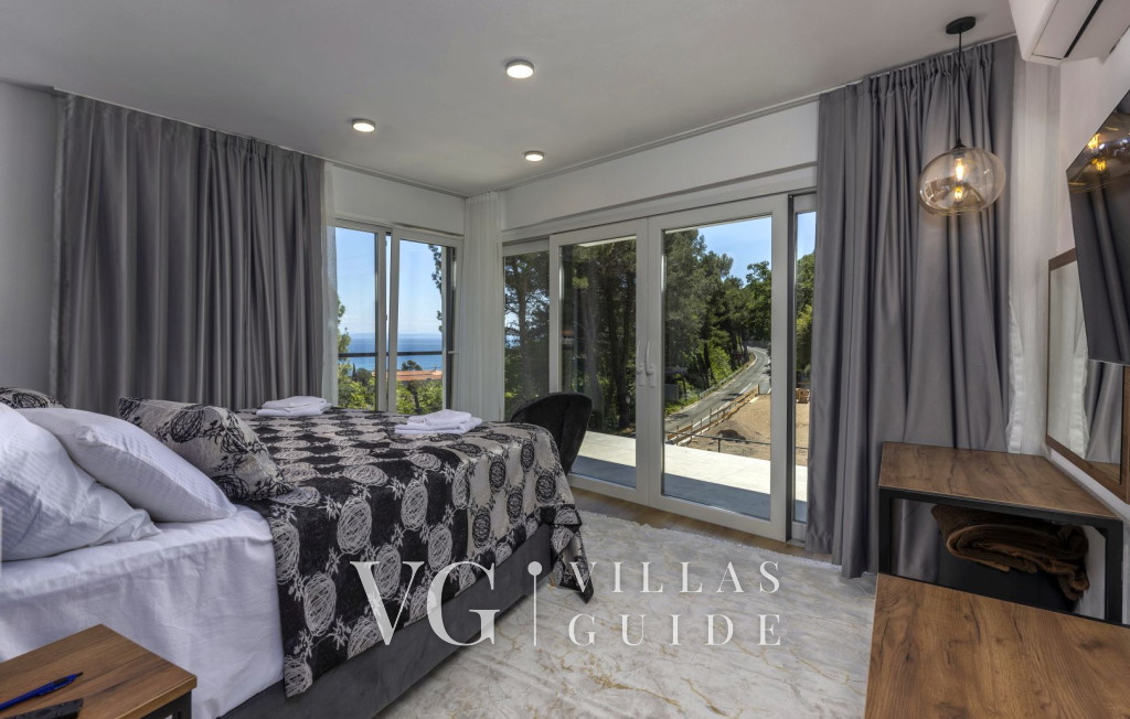 Villa Magica Bedroom