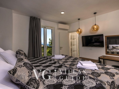 Villa Magica Bedroom