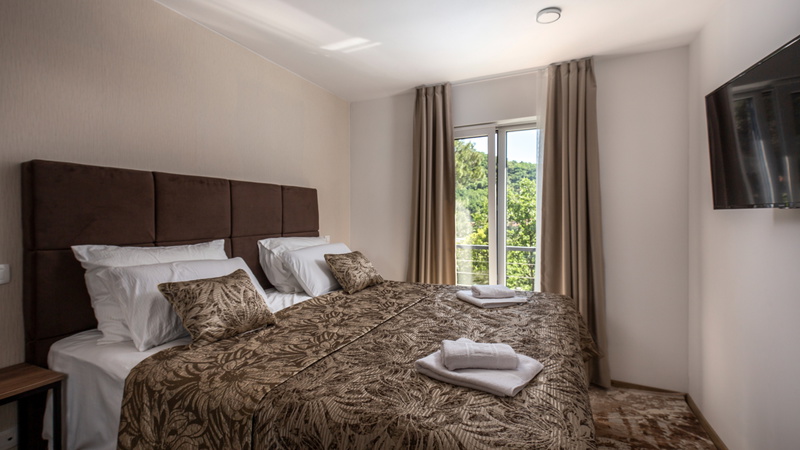 Villa Amelie with pool&whirpool&sauna