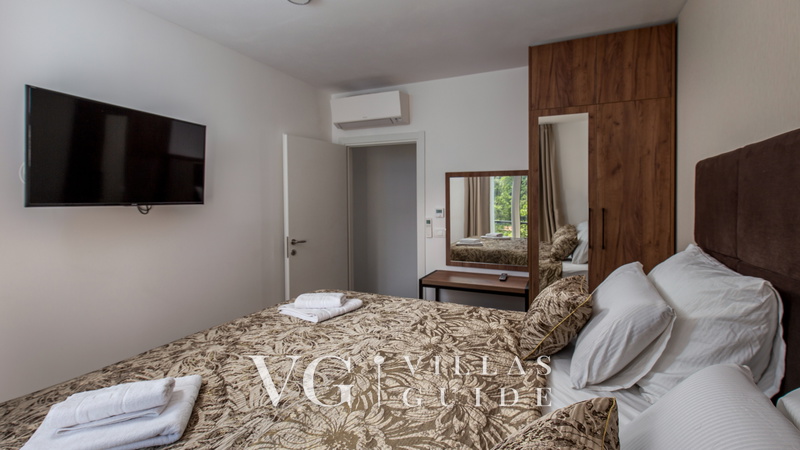 Villa Amelie with pool&whirpool&sauna Bedroom