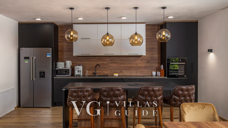 Villa Amelie with pool&whirpool&sauna