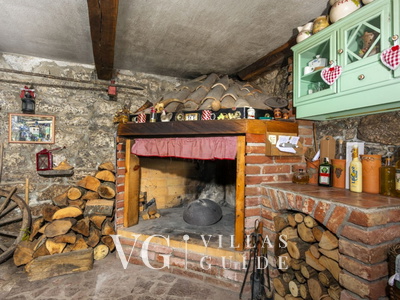 Casa Dea Additional content