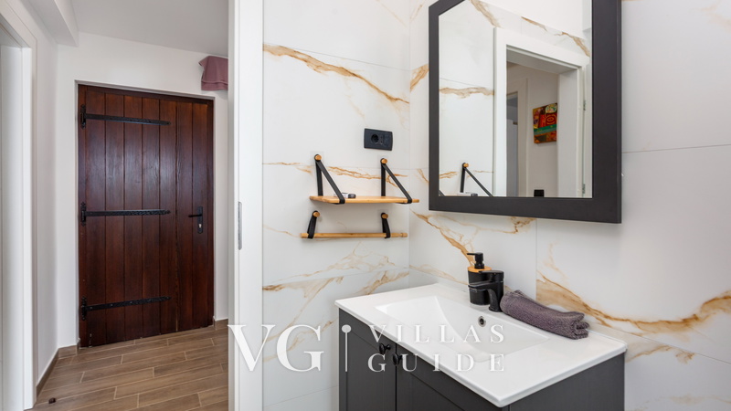 Casa Dea with pool Opatija Badezimmer