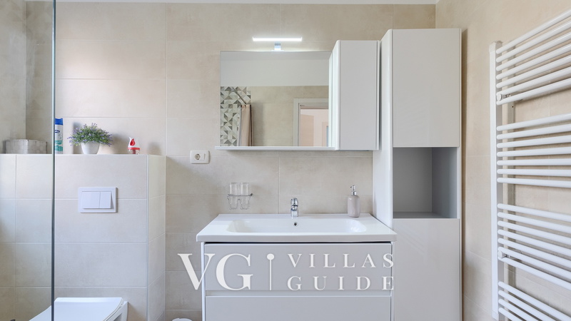 Villa Veronika I Bathroom