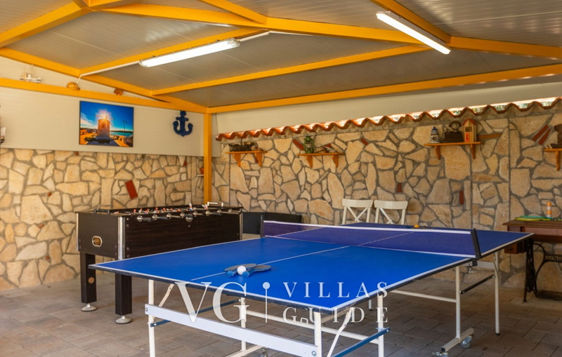 Villa Veronika II Additional content