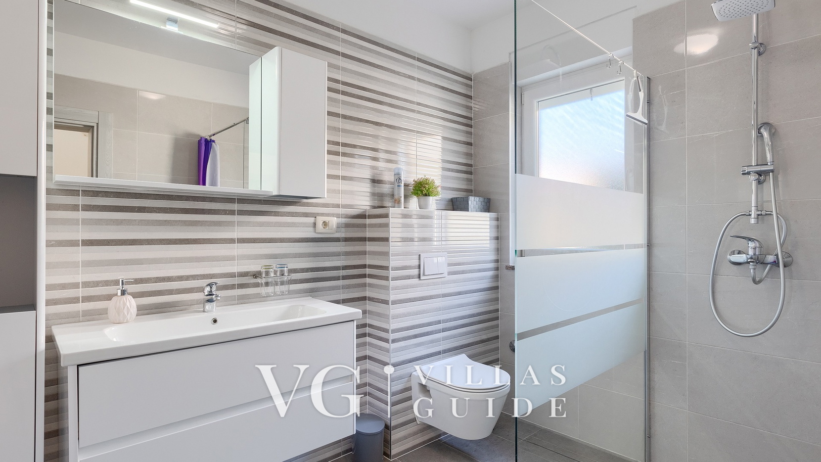 Villa Veronika II Bathroom