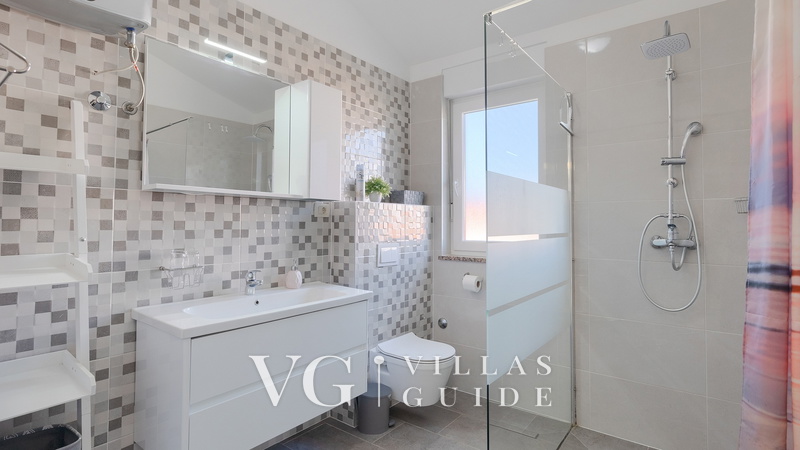 Villa Veronika II Bathroom