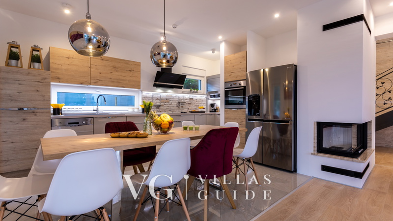 Vila Zarra Kitchen