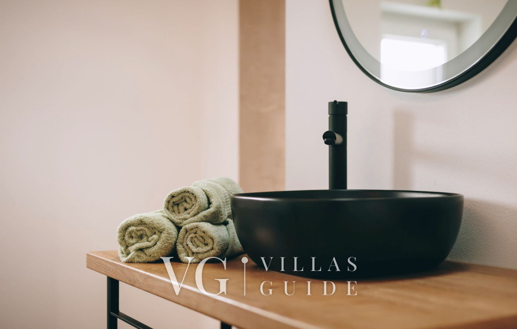 Casa Vitale Bathroom