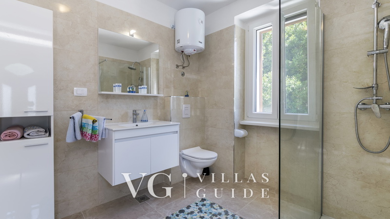 Villa Ana - Labin Bathroom