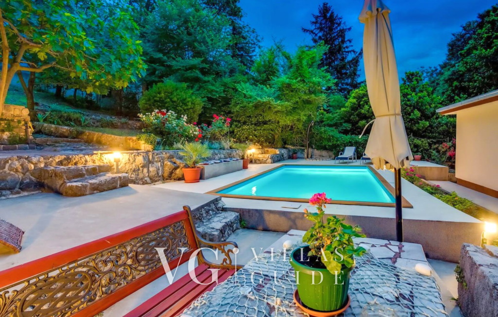 Casa Forest Mare Pool