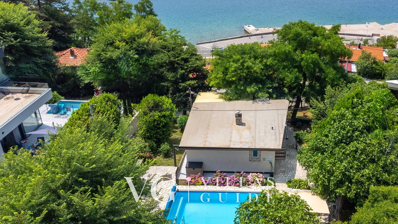 Villa Relax with pool&beachfront&pet friendly Crikvenica