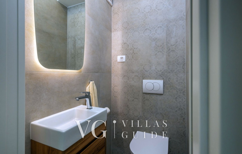 Villa Celi Guest toilet