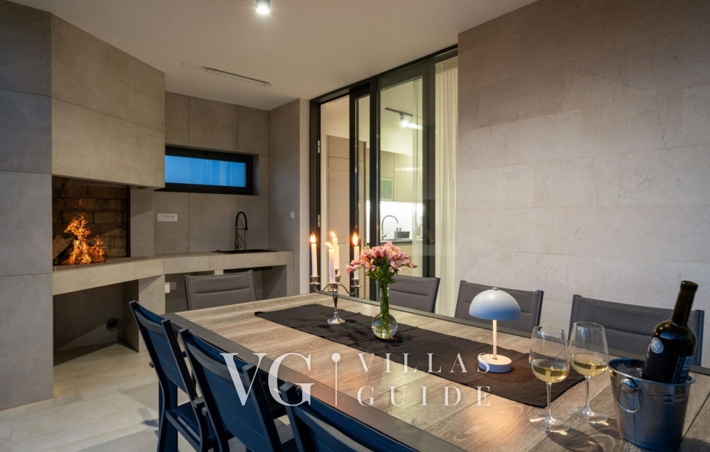 Villa Celi Additional content