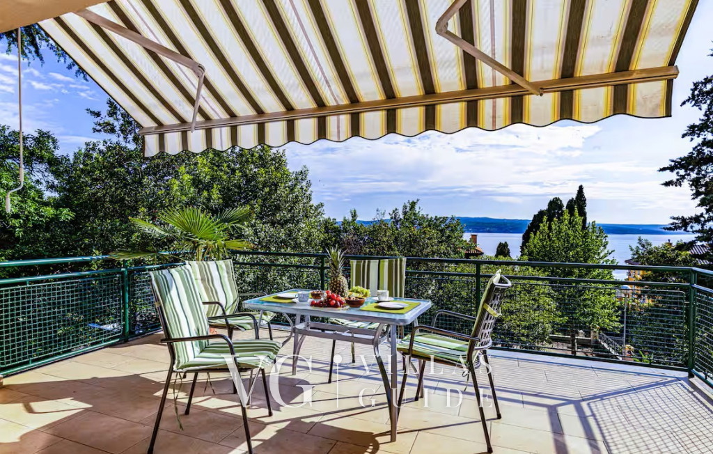 Villa Ana - Crikvenica Garden and property exterior