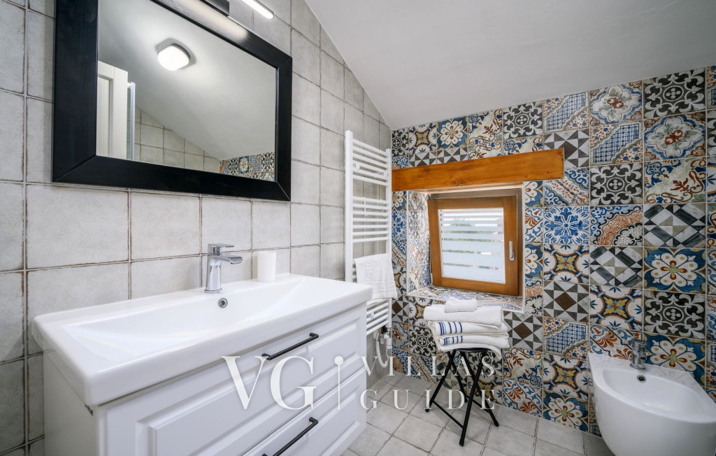 Villa Cangarela Bathroom