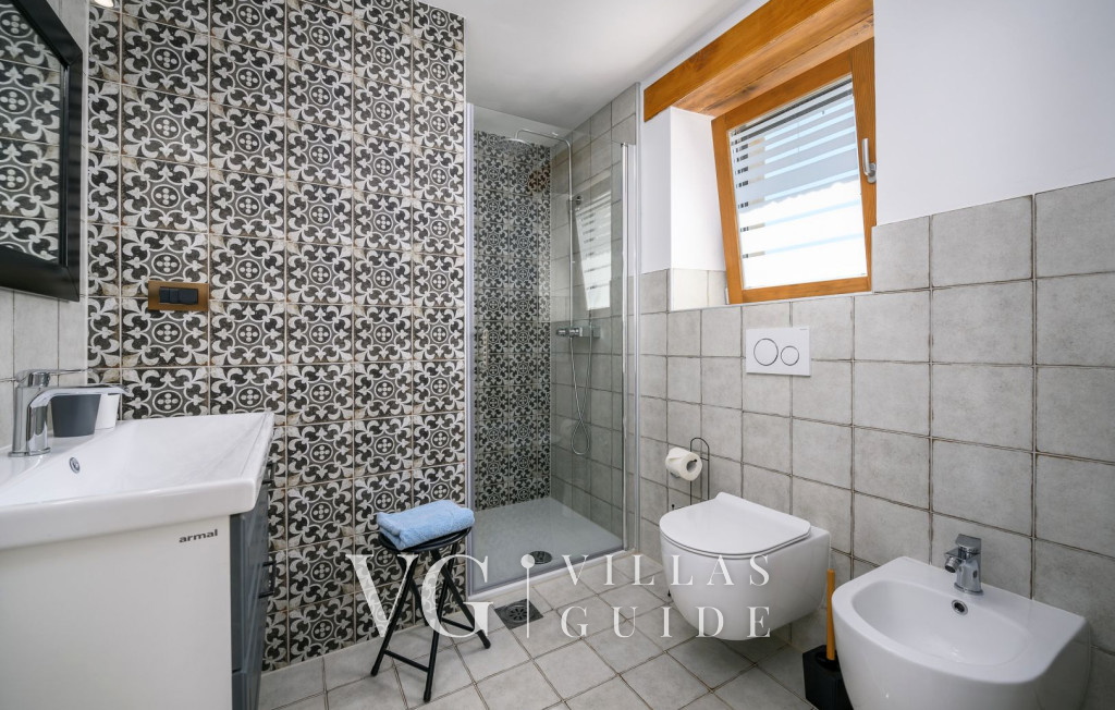 Villa Cangarela Bathroom