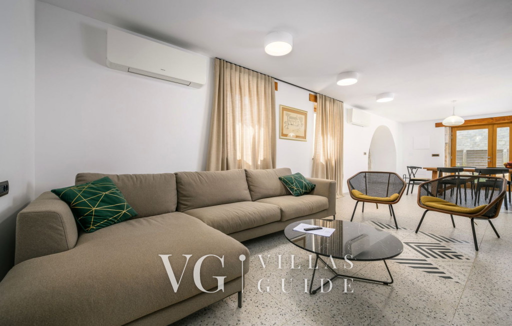 Villa Cangarela Living room