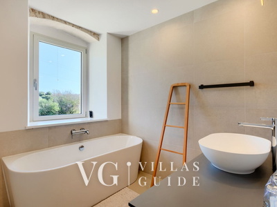 Villa Sarizol Badezimmer